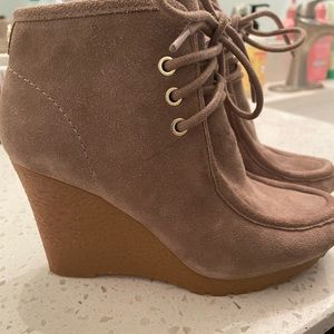 Michael Kit Suede booties